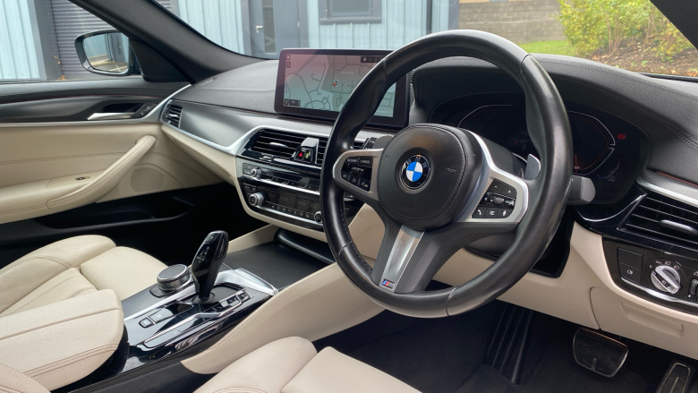 BMW 5 Series 520d MHT M Sport 4dr Step Auto Diesel Saloon